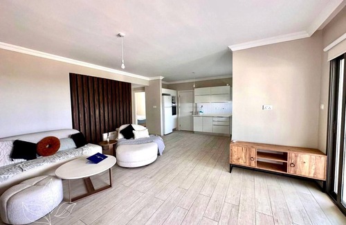 Esentepe Apartment | 3 Bedroom 2 Bathroom apartment with communal pools close to golf course