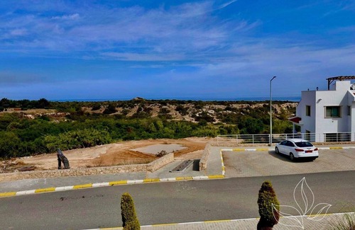 Esentepe Apartment | 3 Bedroom 2 Bathroom apartment with communal pools close to golf course