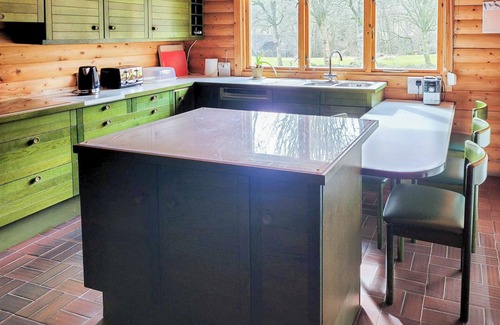 Blairgowrie Cottage | 3 bedroom accommodation in Enochdhu, near Pitlochy