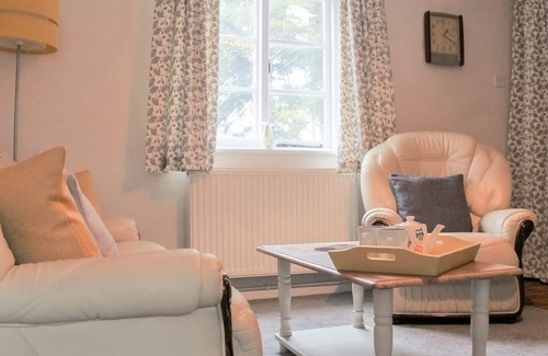 Hay-on-Wye Cottage | 3 bedroom accommodation in Bishop’s Frome, near Ledbury