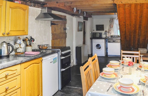 Cwmtirmynach Cottage | 3 bedroom accommodation in Bala
