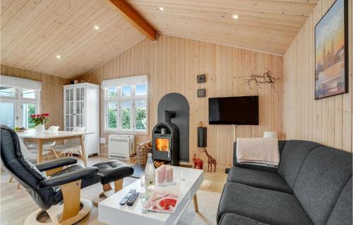 Hojslev House | 3 Bedroom Amazing Home In Højslev