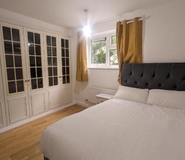 Trumpington Apartment | 3 Bedroom apartment