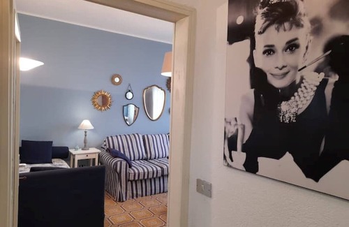 Albate Apartment | 3 Bedroom Apartment in Como