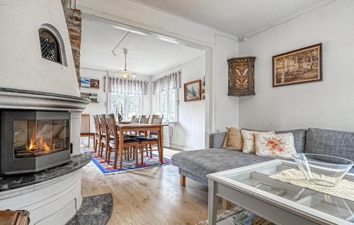 Stollet House | 3 Bedroom Awesome Home In Stöllet