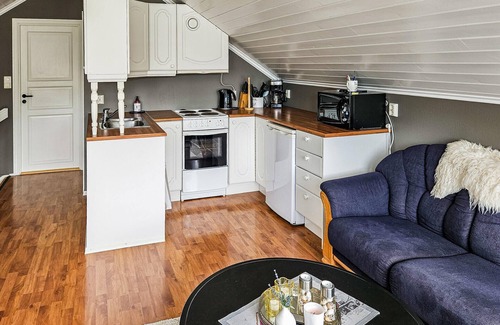 Lysekloster House | 3 bedroom cozy home in Lepsøy