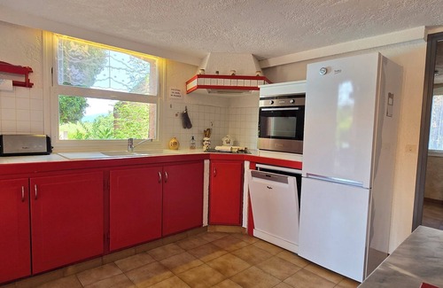 Cala Rossa Villa | 3-bedroom house, private pool, 550m walk to Cala Rossa beaches