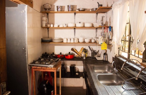 Livingstone House | 3 Bedroom House Sleeps 6, Mini bar, Free Parking