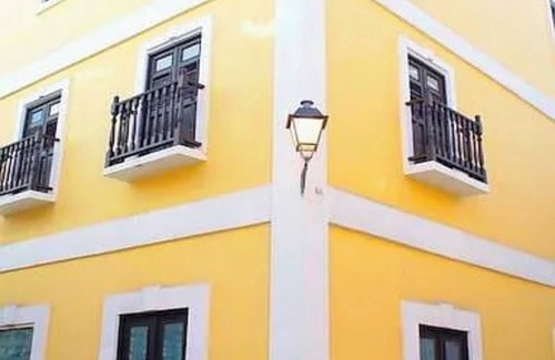 Mercado Apartment | 3-bedroom Pent House in the Heart of Old San Juan