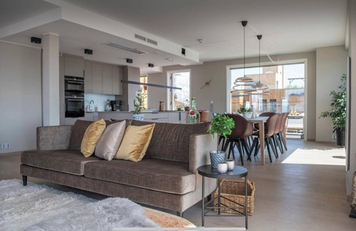 Gamle Oslo Apartment | 3-bedroom penthouse in delightful Oslo, large private terracce , amazing view