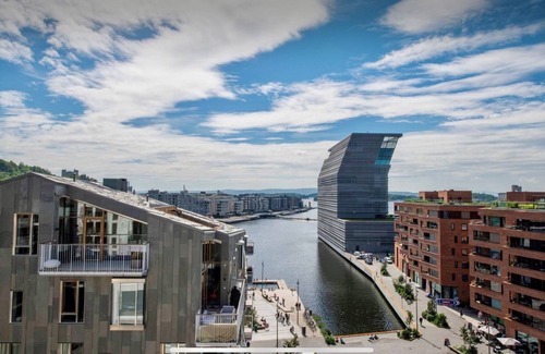 Gamle Oslo Apartment | 3-bedroom penthouse in delightful Oslo, large private terracce , amazing view