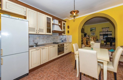 Drnis House | 3 bedroom stunning home in Trbounje