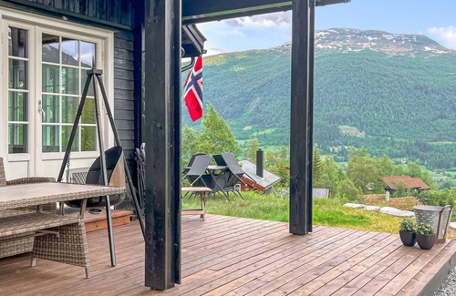 Myrkdalen House | 3 bedroom stunning home in Vossestrand