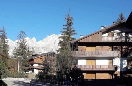 Cortina d'Ampezzo Apartment | 3' from Corso Italia on foot, with parking