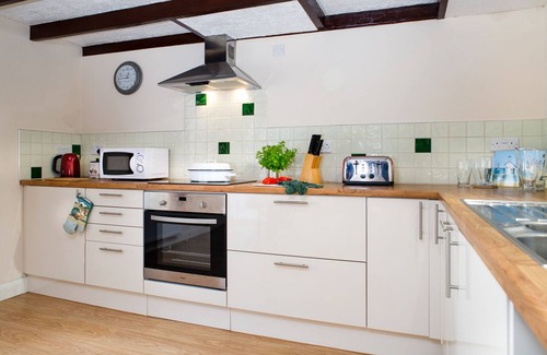 Laugharne Cottage | 3 Horse Pool Road