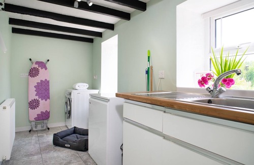 Laugharne Cottage | 3 Horse Pool Road