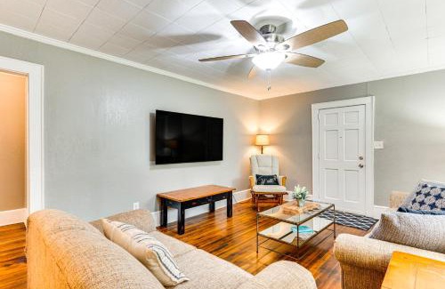 Forest City House | 3 Mi to Dtwn and Holiday Events! Forest City Retreat