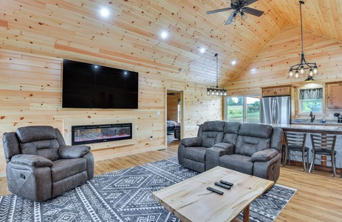 Frontenac House | 3 Mi to St Lawrence River: Spacious Ranch Home