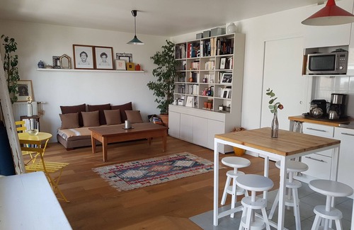 Pantin Apartment | 3 rooms 63m2, near PARIS, quiet, with metro and shops