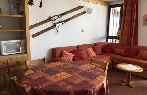 Bergers Apartment | 3 ROOMS-FULL SOUTH- TERRACE- VIEW-4th- LIFT-ELEVATOR-CALM-HIGH WIFI (fiber)