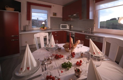 Bischoffen House | 3-star holiday home with large garden and hiking trails in a rural idyll