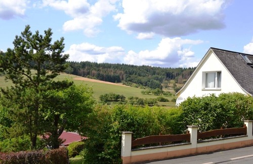 Bischoffen House | 3-star holiday home with large garden and hiking trails in a rural idyll