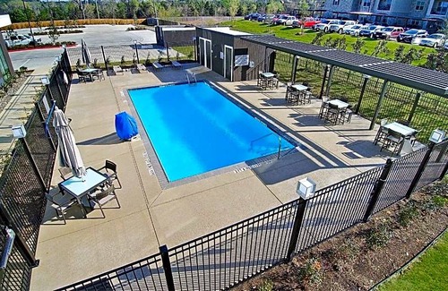 Longview Hotel | 3-Star Hotel ∙ Courtyard by Marriott Longview North