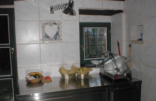 Piandimeleto House | 3 stone houses in a unique location