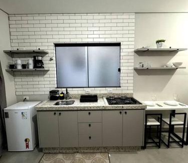 Londrina Apartment | 3-Studio prox UEL e catuai c/ar