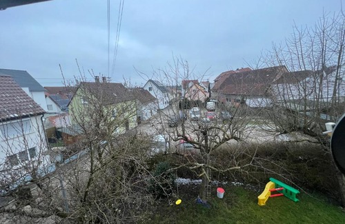 Erbach Apartment | 3 Zimmer OG Wohnung in Erbach