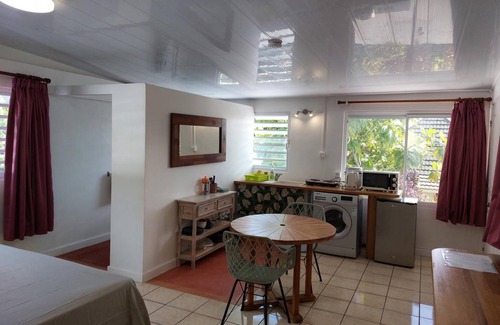 Teahupoo Apartment | 30 m² Studio flat ∙ 2 guests