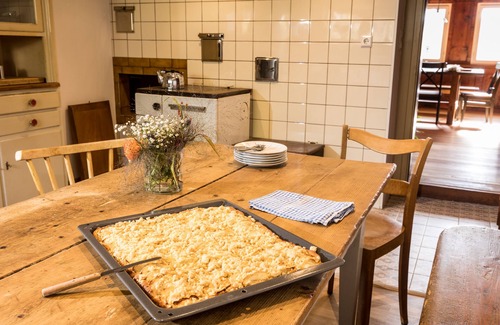 Wittenschwand House | 300-year-old farmhouse with high-quality furnishings for up to 11 people