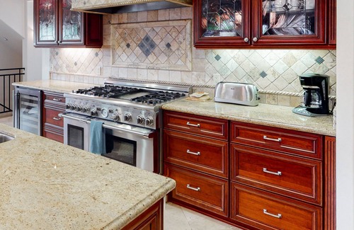 Carlsbad Village Condo | 329 Oak Ave Gorgeous condo blocks from the beach with fireplace, balcony, central AC, & W/D