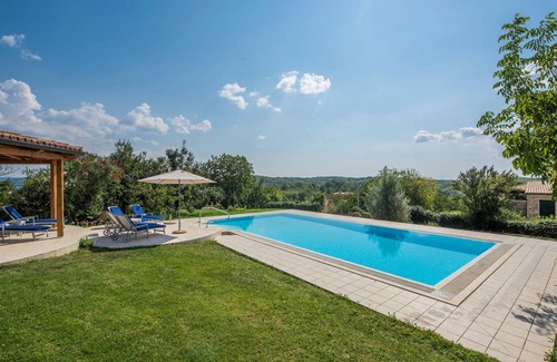 Rakotule Villa | 349 m² Villa ∙ 7 bedrooms ∙ 14 guests
