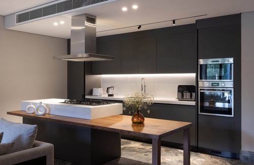 New Cairo House | 3Bedroom + Sofa bed with Garden Views & Pool GF