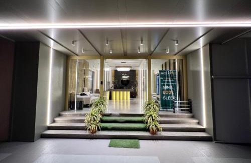 Santacruz West Apartment | 3BHK Apartment Santacruz Mumbai 802