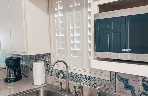 Weslaco House | 3BR Weslaco Home, Near Progresso & Outlet Mall with WiFi, AC