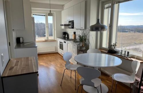 Aviapolis Apartment | 3h + k Golfkentän vieressä