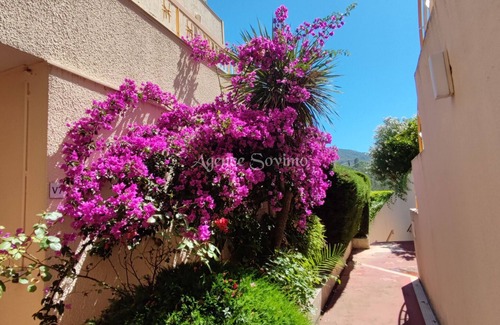 Mandelieu-la-Napoule Beach Apartment | 3p29 Bel Appartement 3 Pièces vue mer