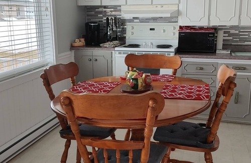 Cap-Bateau House | 4 bedroom private vacation home in sainte-marie-saint-raphaã "l