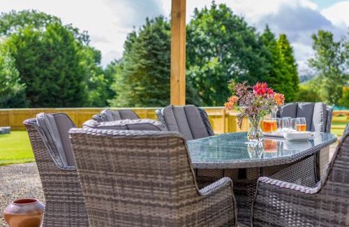 Allendale House | 4 Bed in Hexham 87458