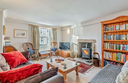 Wearhead House | 4 Bed in Wearhead 93527