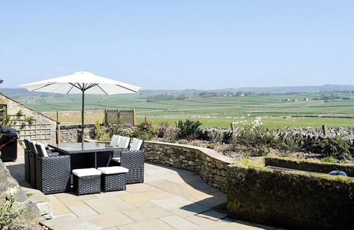 Litton Cottage | 4 bedroom accommodation in Wardlow, near Buxton