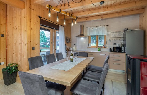 Mrkopalj House | 4 bedroom awesome home in Sunger