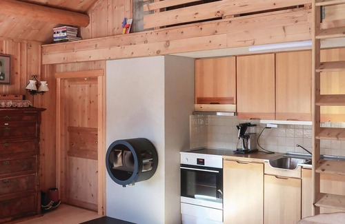 Heidal House | 4 bedroom awesome home in Heidal