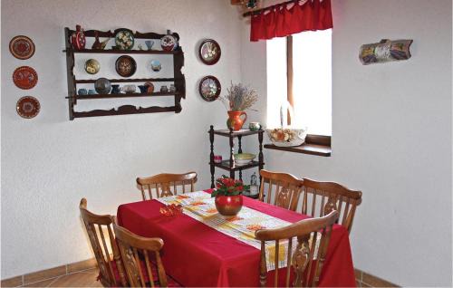 Breze House | 4 Bedroom Awesome Home In Breze