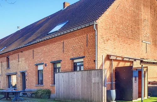 Sint-Katelijne-Waver House | 4 bedroom accommodation in Sint-Katelijne-Waver