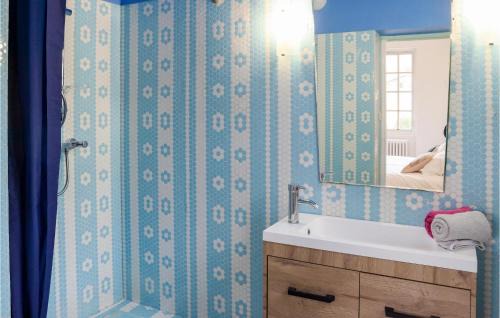 Chamaret House | 4 Bedroom Beautiful Home In Chamaret