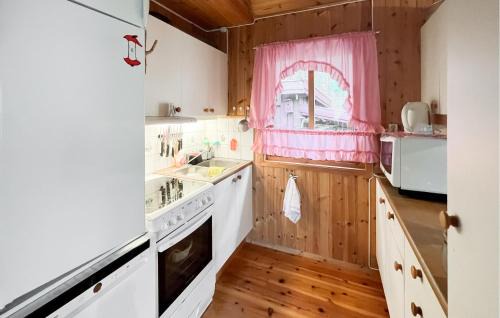 Molde House | 4 Bedroom Beautiful Home In Sekken