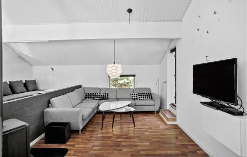 Tranum House | 4 Bedroom Cozy Home In Brovst